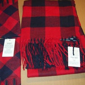 Lands End Scarf & Gloves,  Red & Black Plaid w/tag